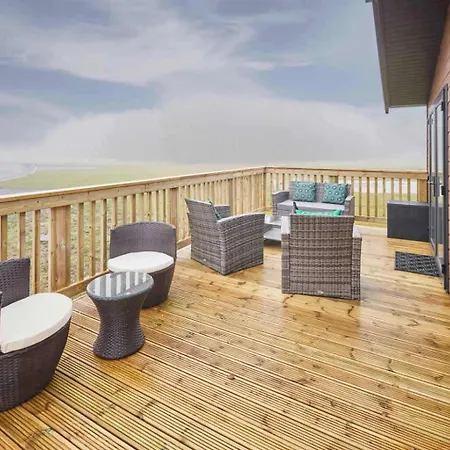 Dağ evi Host & - Linden Lodge, Ashdown Retreat Pickering