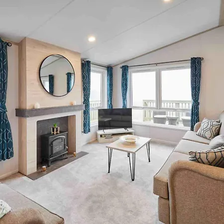 Host & - Linden Lodge, Ashdown Retreat *