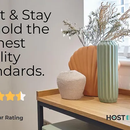 Host & - Linden Lodge, Ashdown Retreat Chalet Pickering
