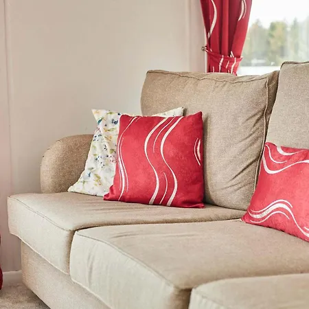Host & - Linden Lodge, Ashdown Retreat Pickering